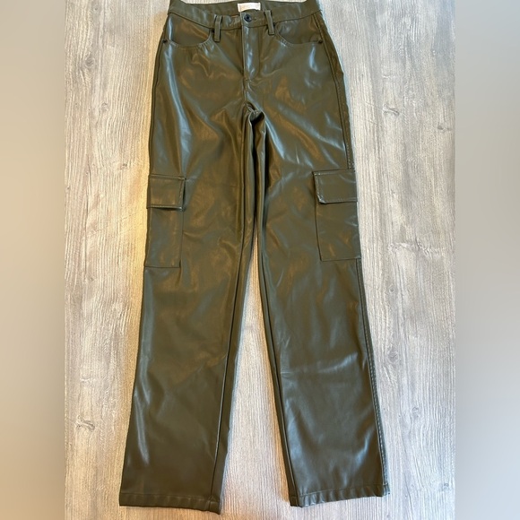 Altar'd State Pants - Altar'd State Womens Faux Leather Cargo Green Pants Wide leg Leg pockets Sz 5/27